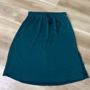 Dark Green Skirt very comfy